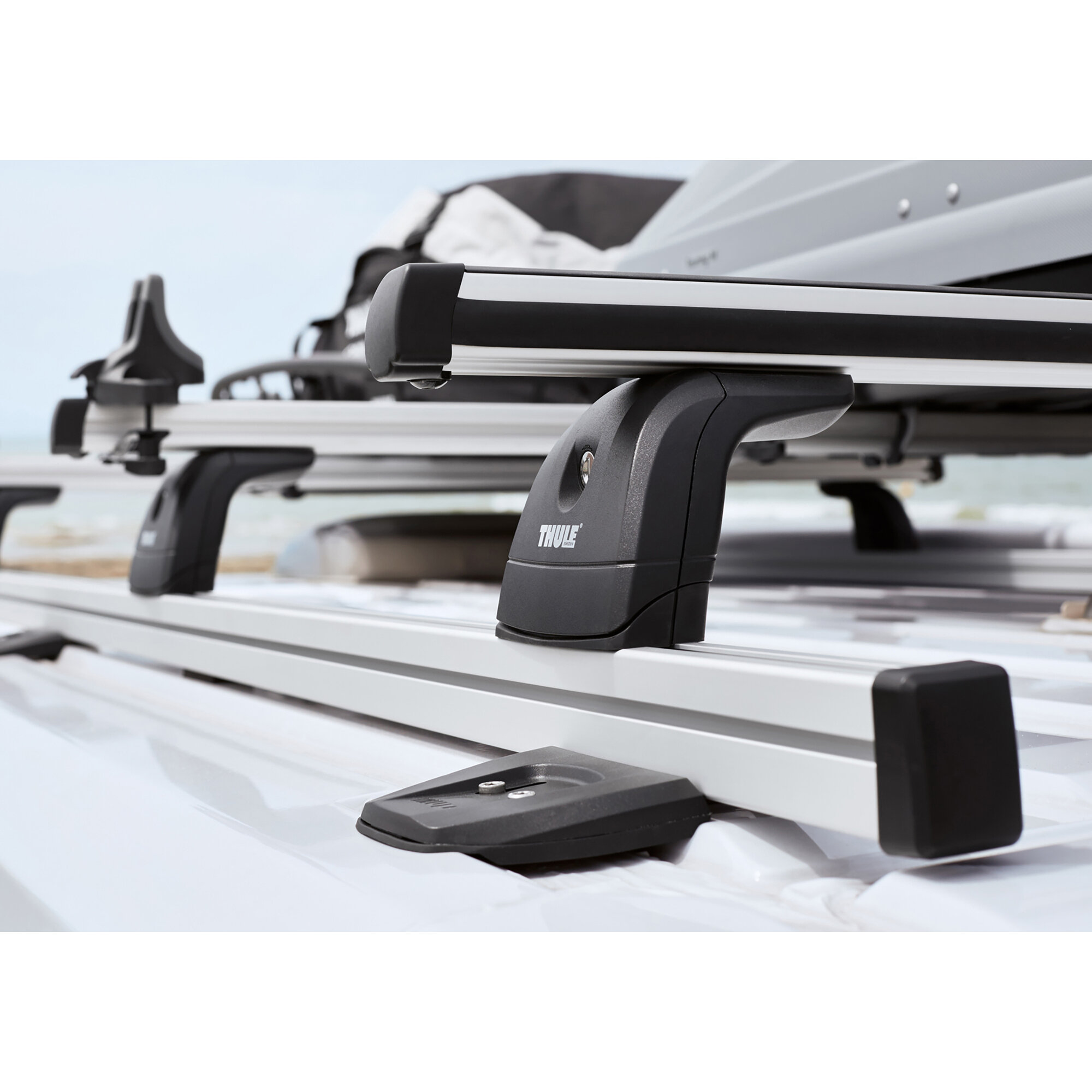 Product image 1 of the product “Thule Roof Rack Querträger ”